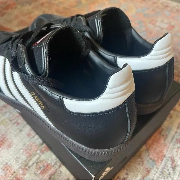 Adidas Samba - Picture 2 of 5
